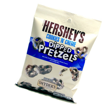 Hershey's Cookies 'n' Creme Dipped Pretzels (120g) - A Taste of the States